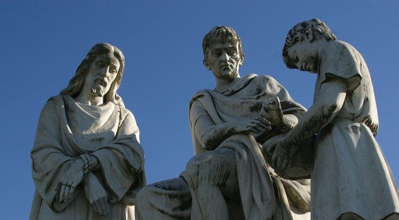 Statues of Pontius Pilate with Jesus: ID 85342148 © Zatletic | Dreamstime.com