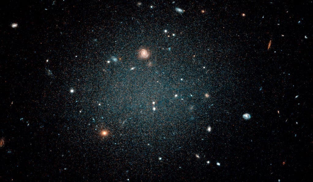 NASA-galaxy NGC 1052 DF2