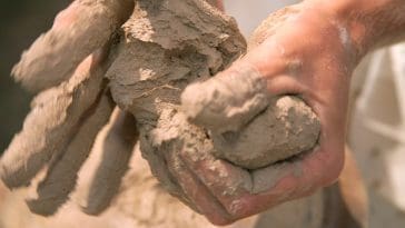 Hands holding wet clay: Photo 19966337 | Clay Hands © Goruppa | Dreamstime.com